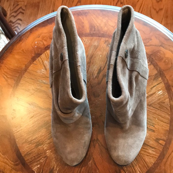 BCBG slouchy bootie - Picture 3 of 4